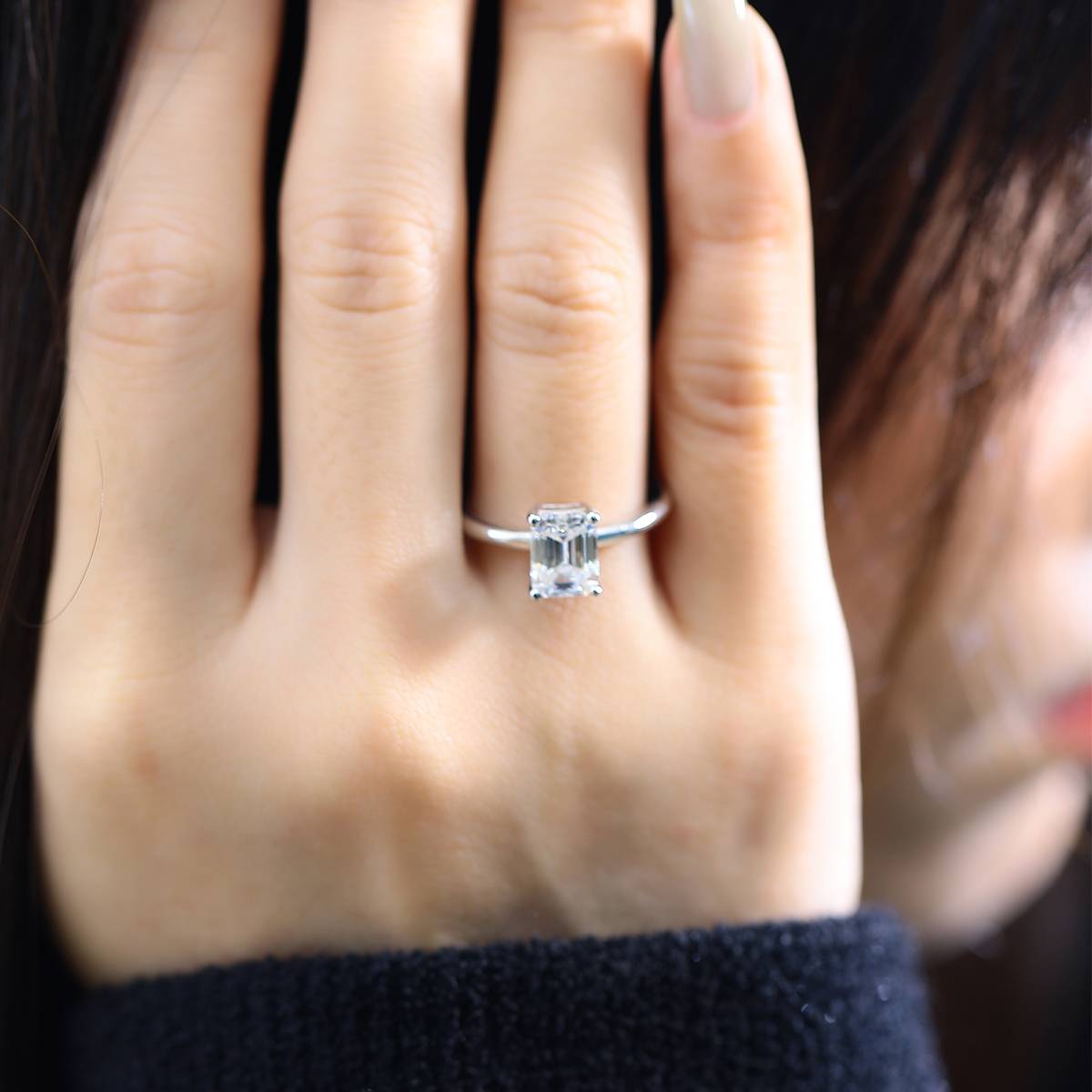 经典长方形S925银镀白金莫桑钻女戒2.0克拉D级